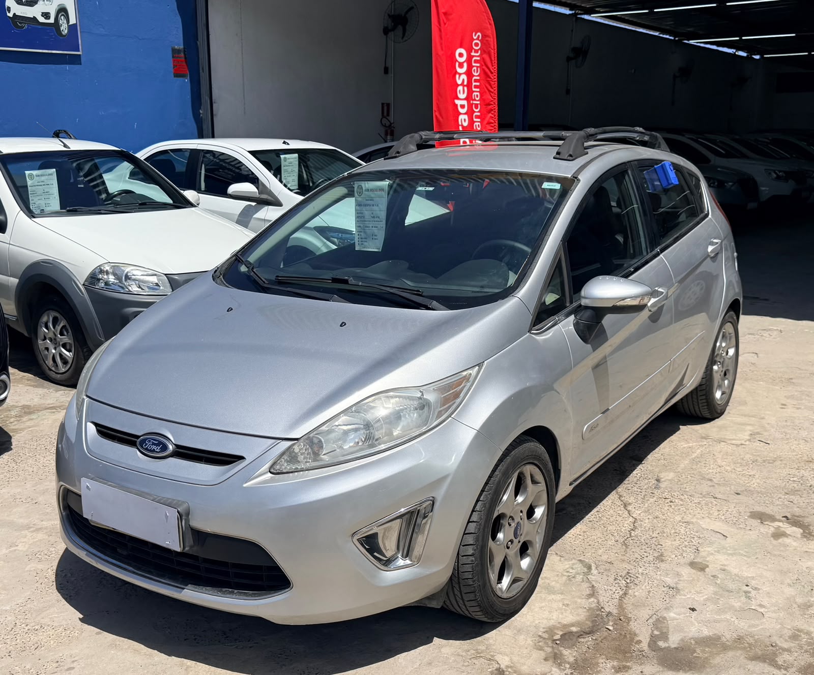 FORD FIESTA SE HA