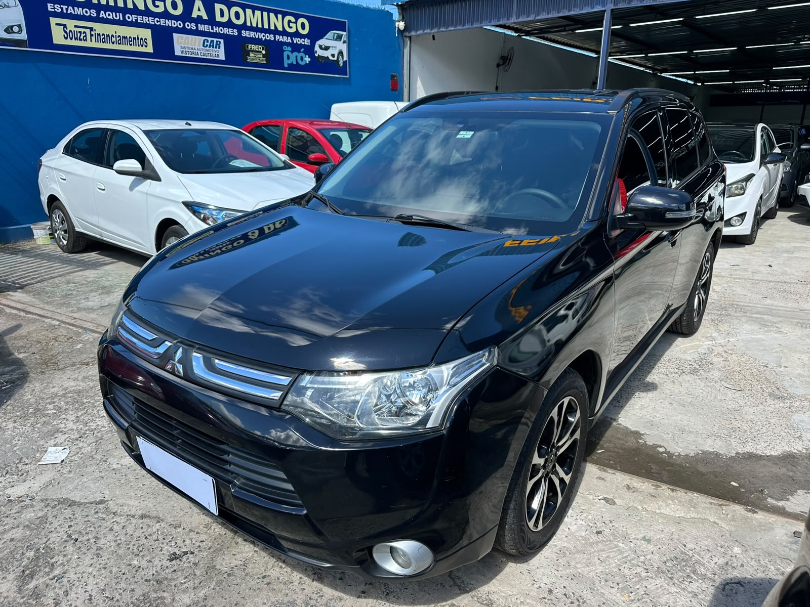 MITSUBISHI OUTLANDER 2.0